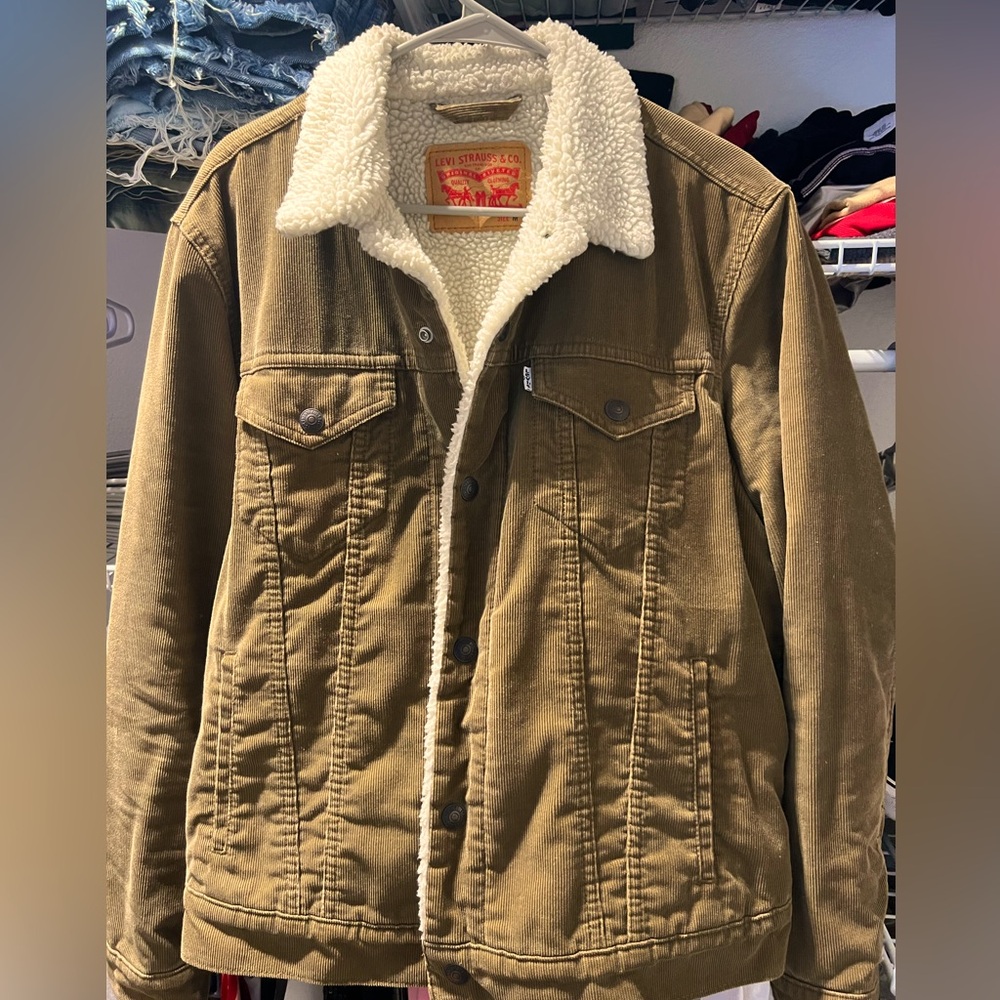 Levi’s corduroy sherpa-lined jacket (men’s size medium)